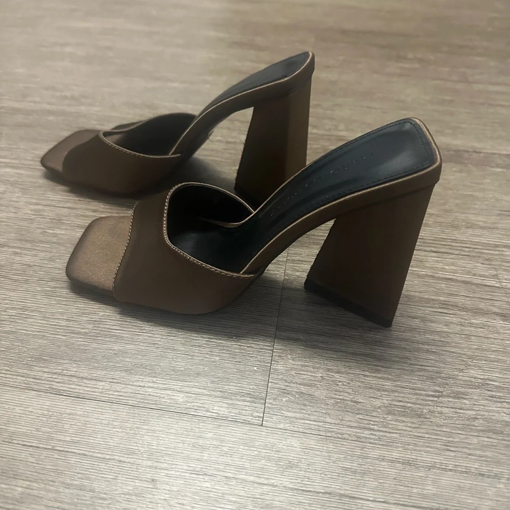 Princess Polly Brown Mules - Picture 2 of 4